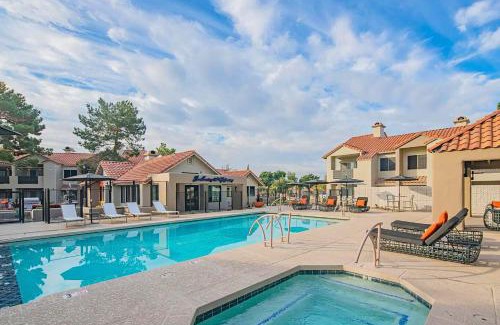 North Scottsdale Apartamento | Family Fun-Sport Court & Game Room with King Bed - 2 Self-Check In - H2162