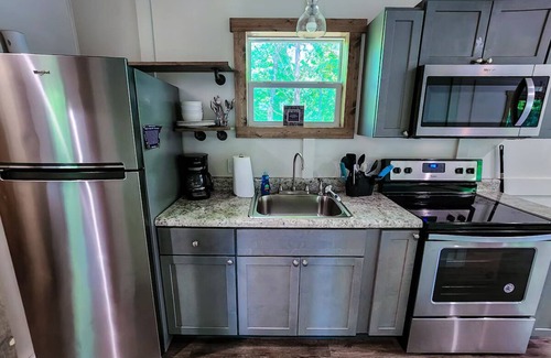 Guntersville Apartamento | Family Get Away Tiny House Cabin with Bunk Room+Pet Friendly! Lake Guntersville