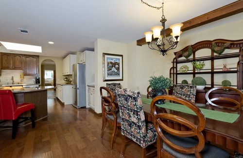 Camarillo Casa | Family Getaway central a Los Ángeles, Santa Bárbara, y Esenciales Playas de California!