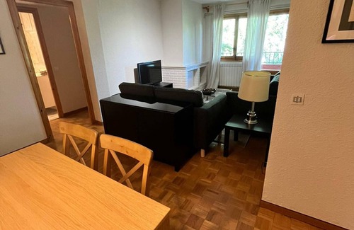 Jaca Apartamento | Apartamento Jaca, 3 dormitorios, 6 personas