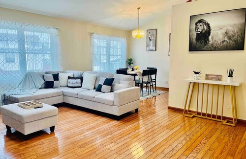 Streamwood Casa | Family Haven-Prime location ideal for long stays