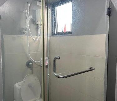 Silang Junction South Apartamento | Family Haven Serin West Tagaytay - 6 Pax - Taal View - Full Kitchen - FAST Wi-Fi