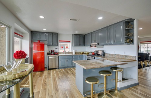 Silver Lakes Country Club Casa | Family Helendale Home - Private Dock & Fire Pit!
