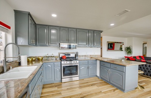 Silver Lakes Country Club Casa | Family Helendale Home - Private Dock & Fire Pit!