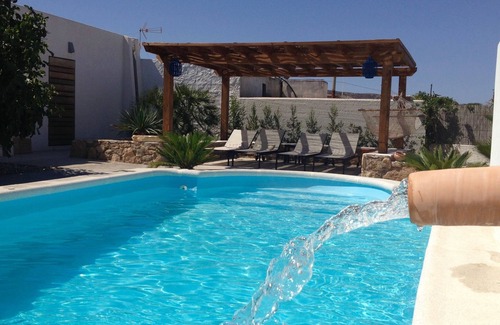 Fernan Perez Cabaña | Tu refugio en Parque Natural de Cabo de Gata, con piscina y terreno privado