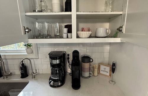Troutville Casa | Family hiking w Pets, EV Charger+Peloton and Treadmill