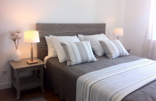 Aubeterre-sur-Dronne Cabaña | Family Holiday Hamlet en la antigua propiedad de Cognac: piscina climatizada, golf, tenis, a 10 minutos en coche de la playa.