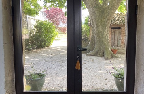 Tulette Casa | Family home amidst vineyards in Drôme provençale