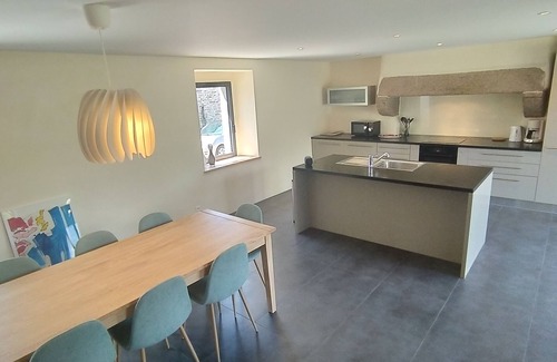 Tregunc Casa | Family home between countryside and ocean, 800m from beaches