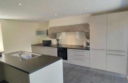 Tregunc Casa | Family home between countryside and ocean, 800m from beaches