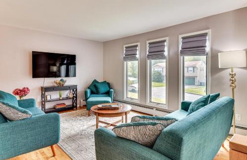 Monroe Casa | Family Home Close to Warwick, 5 Mi to Lake!