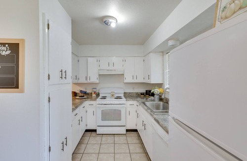 Fort Worth Casa | Family Home in Fort Worth: Pets Welcome!