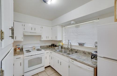 Fort Worth Casa | Family Home in Fort Worth Pets Welcome!