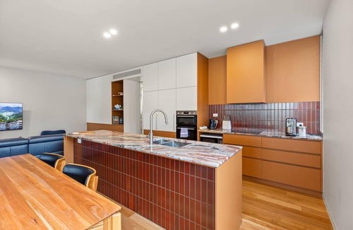 Mayfield Casa | Family Home in Mayfield with Stylish Interior