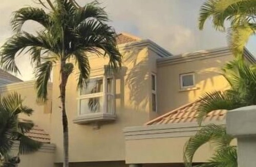 Tamarin Casa | Family home in Tamarin