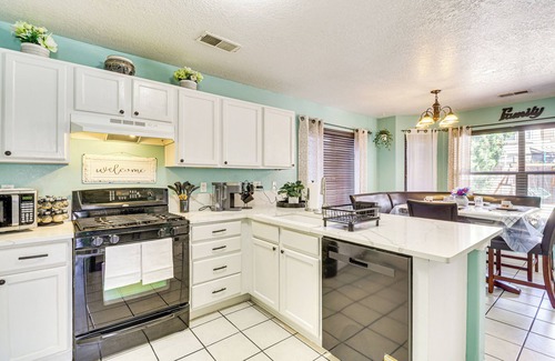 Ventana Ranch Casa | Family Home w/ Seasonal Pool Access in Albuquerque