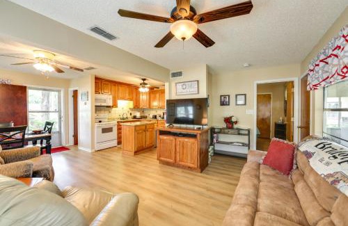 Chico Casa | Family Home on Lake Bridgeport Pets Welcome!