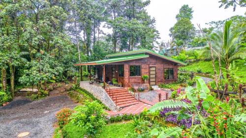 Katira Casa | Family Home - Pura Vidaville