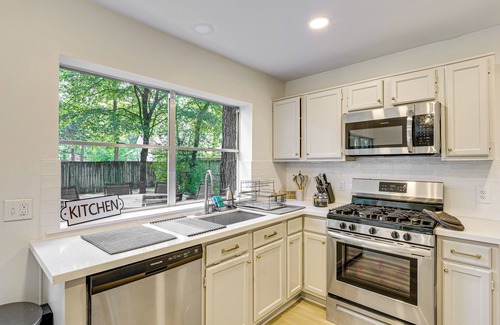 Indian Springs Casa | Family Home w/ Game Room & Deck in Spring!