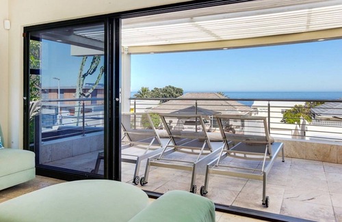 Bantry Bay Villa | Family Home in Camps Bay w/Garden & Pool (Bakoven Blue)