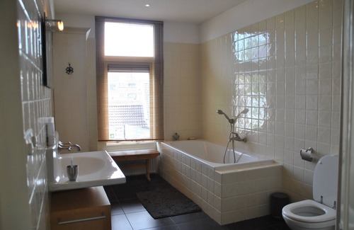 Alkmaar Casa | Vrbo Property