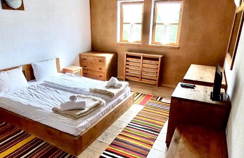 Kovacevica Casa | Family Hotel Byalata Kashta