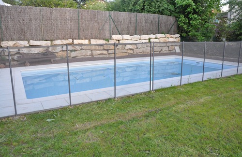 Sainte-Foy-les-Lyon Casa | Casa familiar con piscina a 3 km de Vieux Lyon, 6 habitaciones, 12 personas
