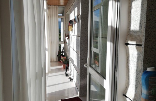 Maceda Condominio | Casa familiar , y jacuzi Parking , vistas espectaculares ala sierra
