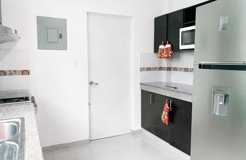 La Aurora Casa | Casa familiar cerca de CC DORADO zona residencial