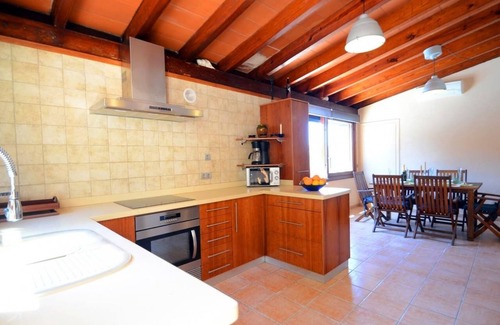 Mal Pas-Bon Aire Chalet De Esquí | Casa familiar con piscina climatizable a 2' de la playa.