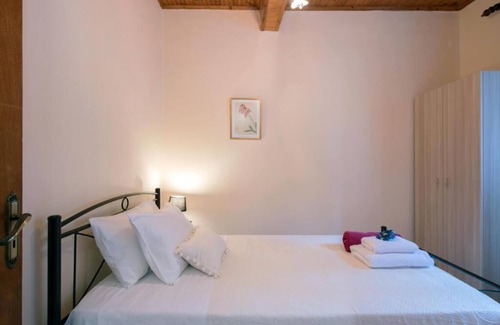 Aleimmatades Casa | Family house in a traditional village of Corfu