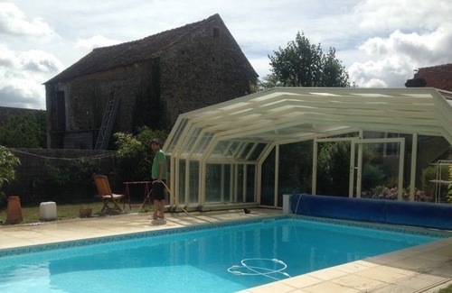 Damblainville Casa | Family house, indoor unheated swimming pool, sauna and garden near Falaise