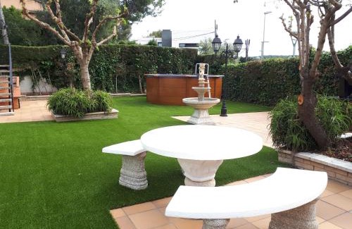 Tamarit Casa | Family House - La Mora Beach - Tarragona