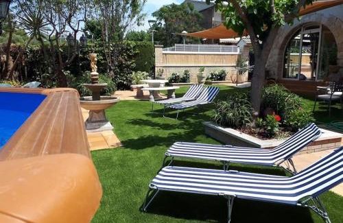 Tamarit Casa | Family House - La Mora Beach - Tarragona