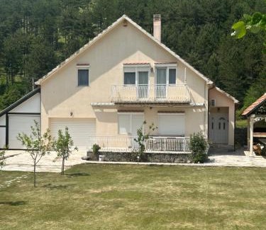 Njegusi Casa | Family house on the mountain - Krstac, Njegusi