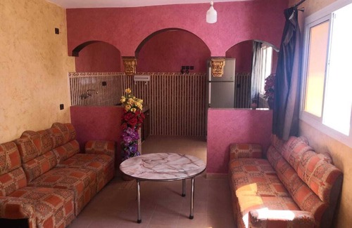 Tamrhakht Casa | Family house with breathtaking terrace-5 min from the beach