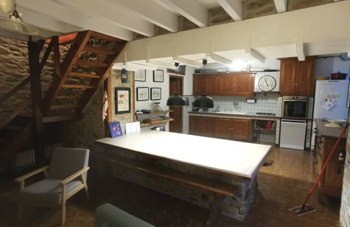 Saint-Germain-des-Vaux Casa | Family house with sea view sleeps 7 (possible 6 more in adjoining house)