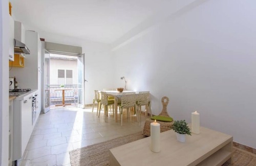Castellammare del Golfo Apartamento | Family friendly spacious 3bed apartment in Castellammare del Golfo with WiFi AC