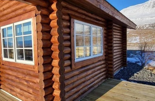 Akrahreppur Cabina | Family Log House in the rural North Iceland. Brand new with a stunning view.