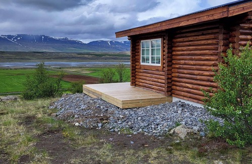 Akrahreppur Cabina | Family Log House in the rural North Iceland. Brand new with a stunning view.