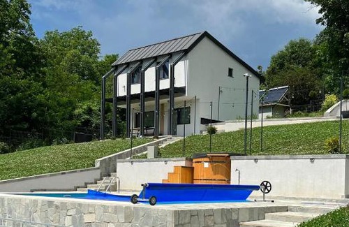 Varbilau Casa | Family Nest