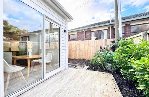 Torbay Casa | Family Oasis 3BR vs Backyard Near Beach in Torbay