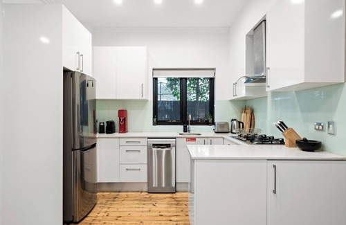 North Bondi Apartamento | Family & Pet Friendly 2BR Apartment