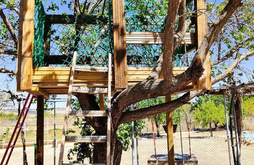 Chinchon Otro | Family/pet-friendly farmstay w/pool, bbq, play area near parque warner madrid