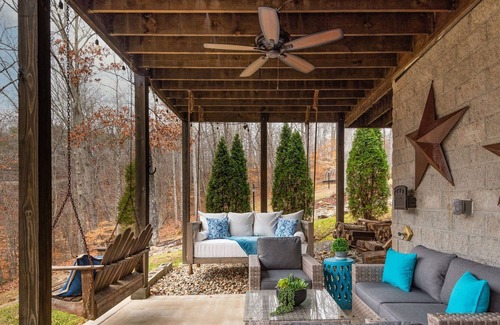 Pegram Casa | Family Retreat ~ Near Nashville w/ Fire Pit, Pool Table, Poker Table, Soaking Tub, & Daybed Swing