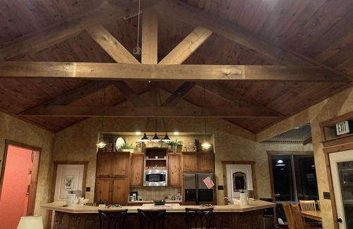 Fort Worth Casa | Family Retreat Property