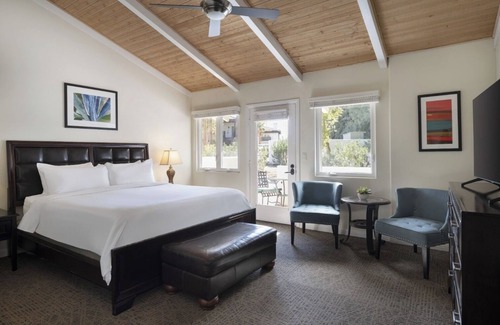 Borrego Springs Hotel | Family Retreat: Cozy Resort with 5 Pools & Adventure Sports On-Site