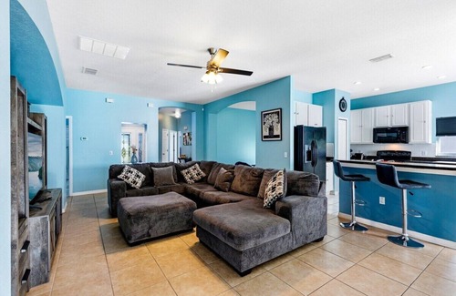 Crescent Lakes Casa | Family Retreat with Incredible private pool area