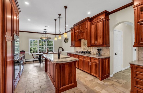 Stony Point Apartamento | Luxury 5-Bdrm Getaway Near West Point