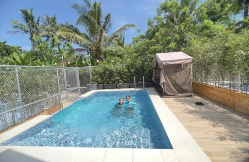 Silang Villa | Family Room - CD NatureView